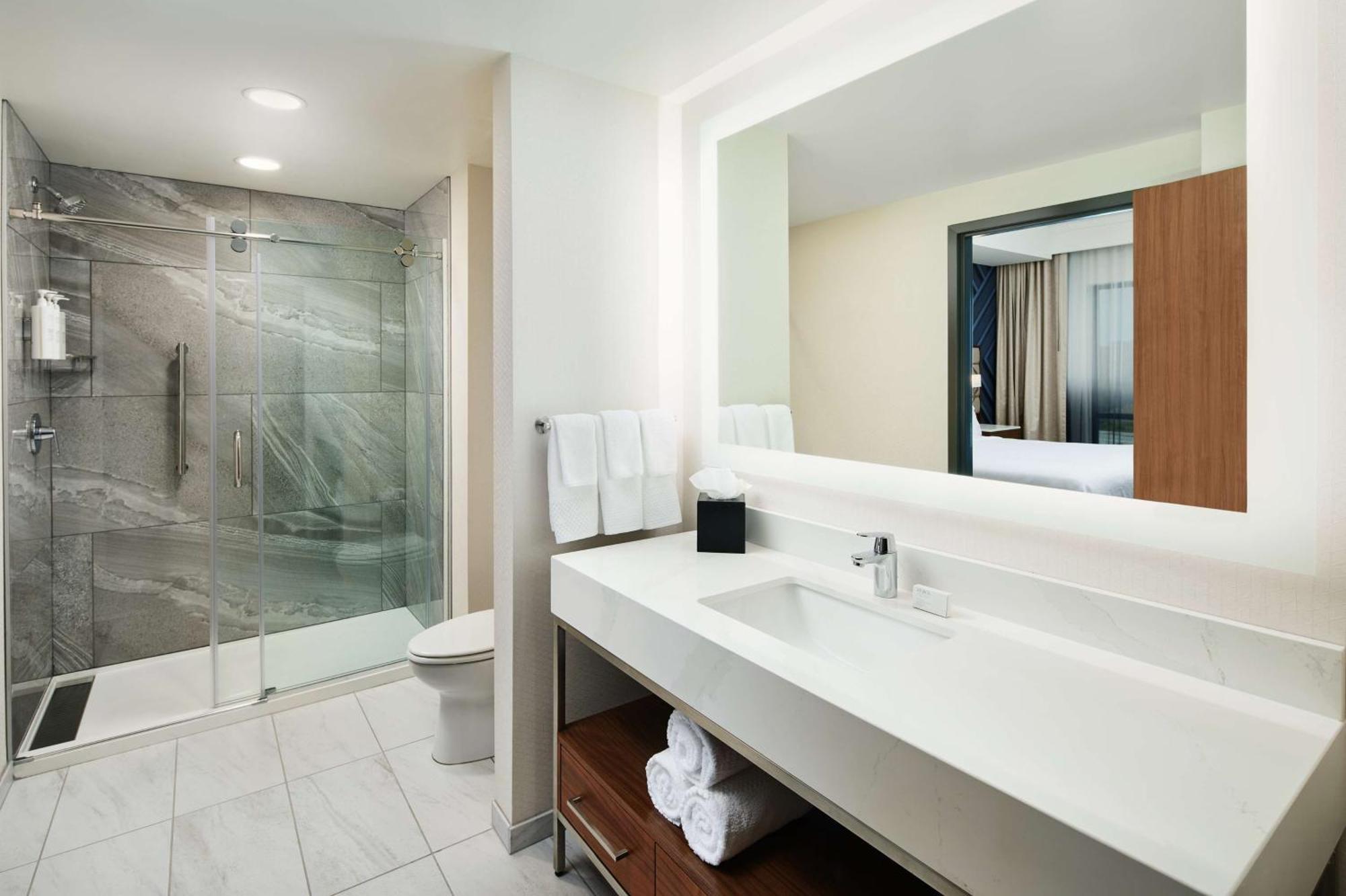 Hapeville Embassy Suites By Hilton Atlanta Airport North מראה חיצוני תמונה